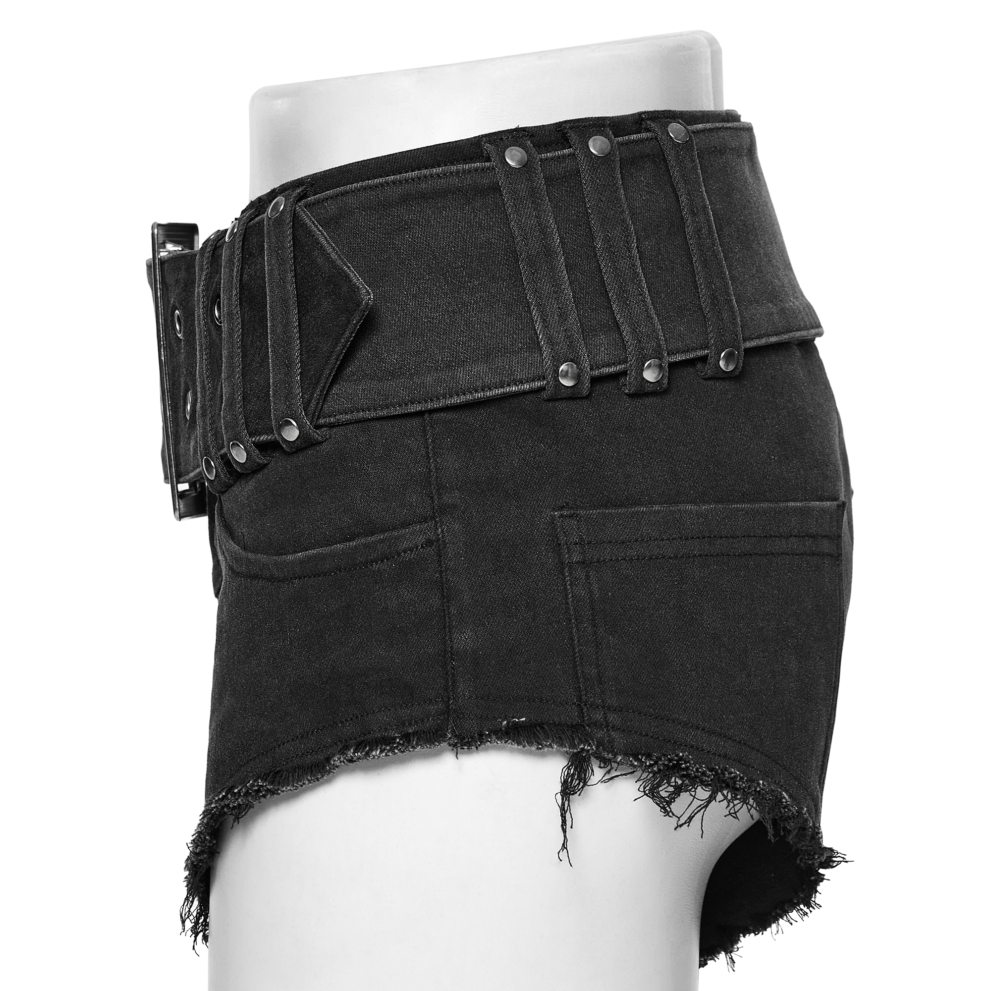 Slim Fit Hot Denim Shorts With Movable Belt - Image 6